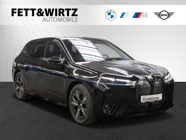 BMW iX xDrive50