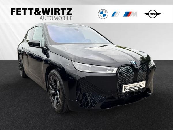 BMW iX xDrive50