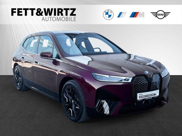 BMW iX M60