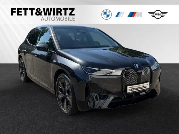 BMW iX xDrive50