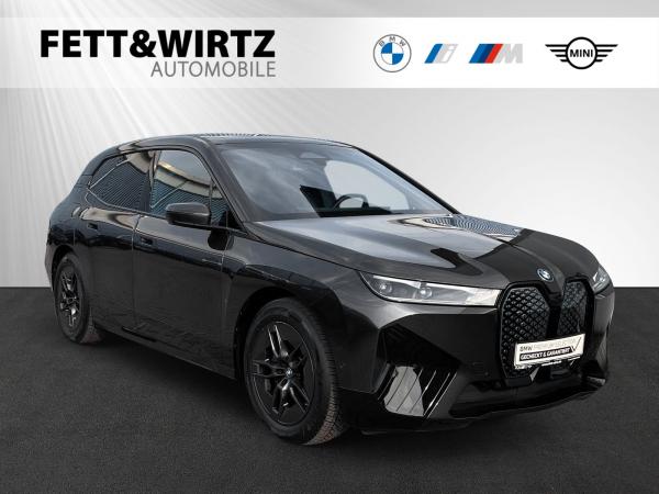 BMW iX xDrive50