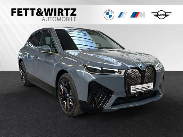 BMW iX xDrive50