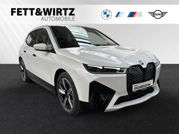 BMW iX xDrive50