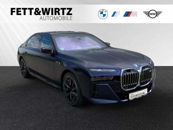BMW M760e xDrive