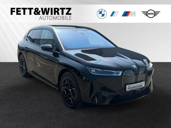 BMW iX xDrive50
