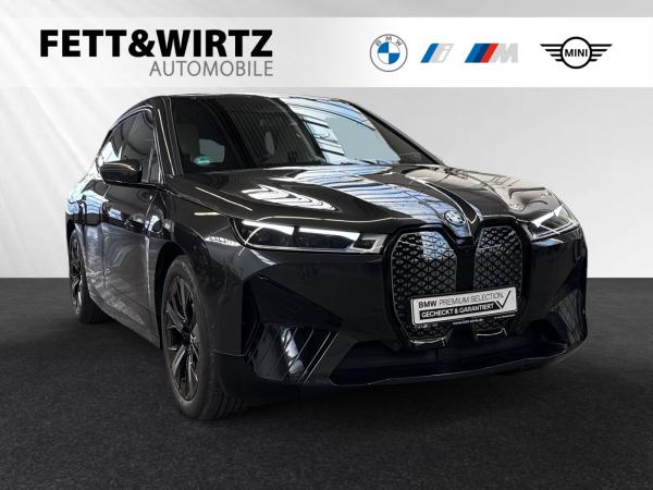 BMW iX xDrive50