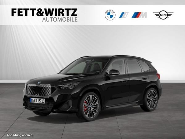 BMW iX1 xDrive30