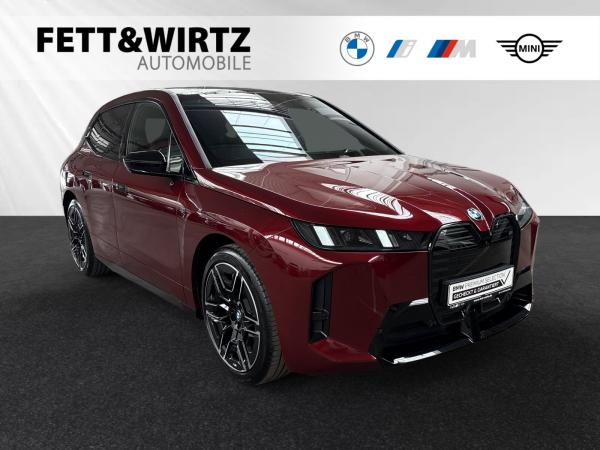 BMW iX M70