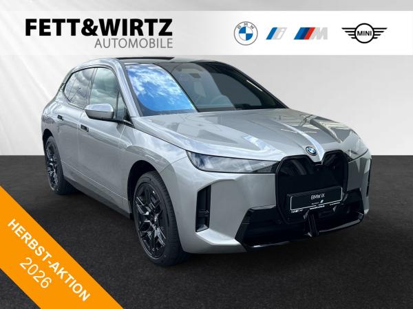 BMW iX xDrive60
