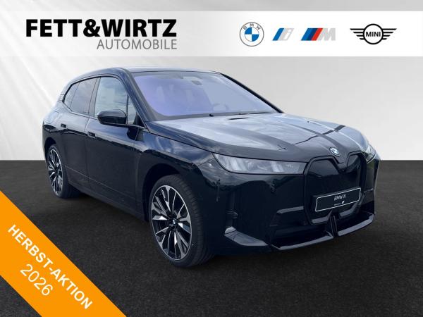BMW iX xDrive60