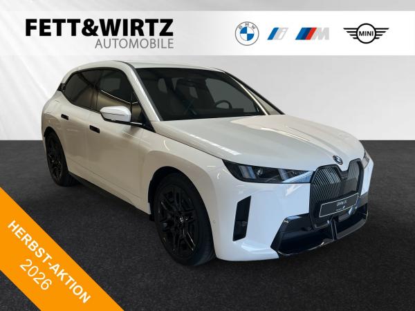 BMW iX xDrive45
