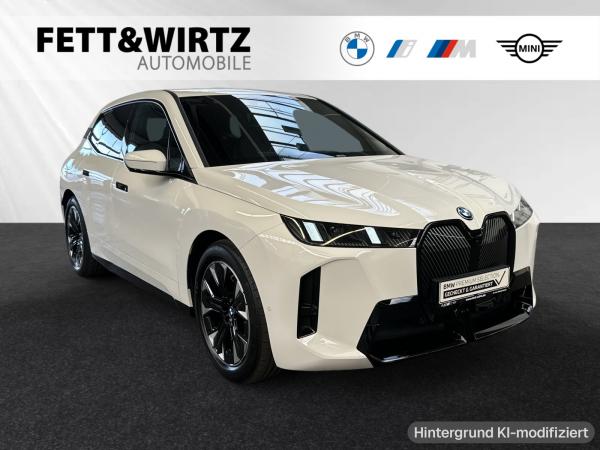 BMW iX xDrive45