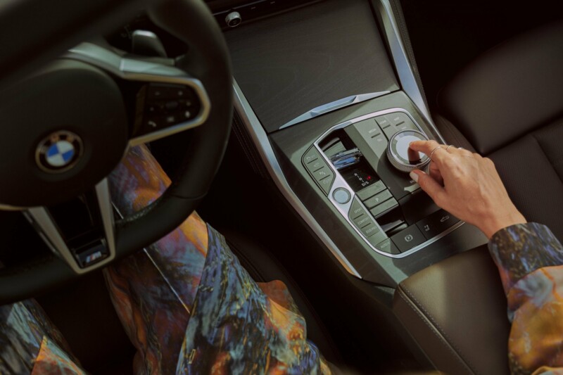 Die Steptronic Automatik im Innenraum des BMW 430i Cabrio.